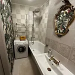 Luxurious Apartment